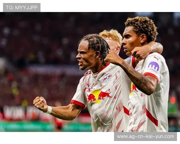 巴萨追哈兰德式高塔锋：未来锋线的黄金引擎