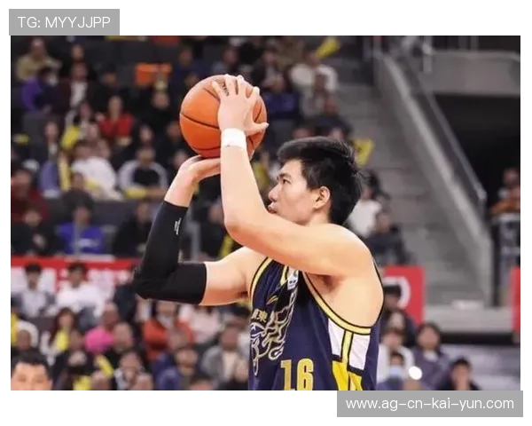 焦泊乔篮下强攻+篮板压制对手